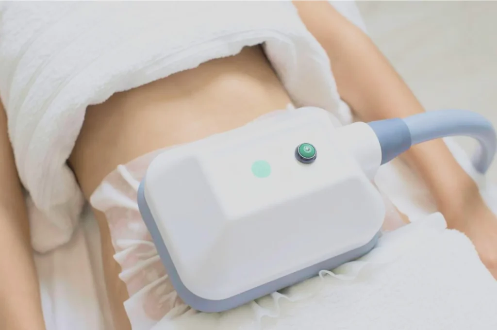 How Fat Freezing and HIFU Work Together? 3 advantages to combining Fat Freezing and HIFU Godalming