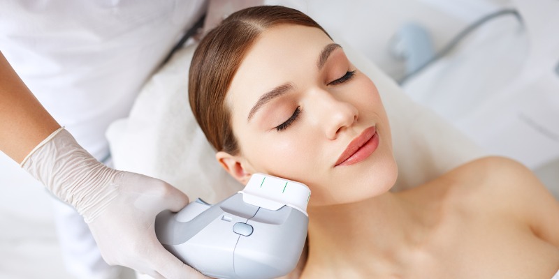 How Fat Freezing and HIFU Work Together? 4 book a personalised consultation of Fat Freezing and HIFU Together Godalming